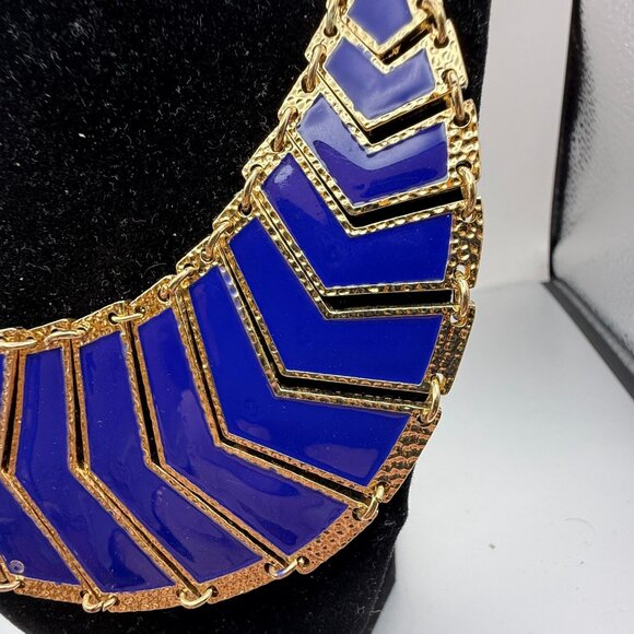 Anne Klein Statement Bib Necklace Blue Enamel Gold Tone Geometric Chevron - Picture 5 of 7